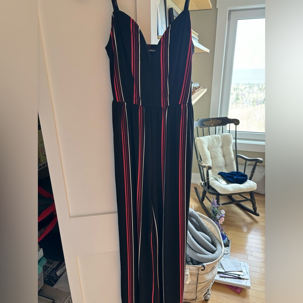 Express striped jumpsuit, size XS